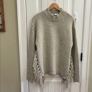 ZARA  Beige Chunky Knit Fringe Sweater